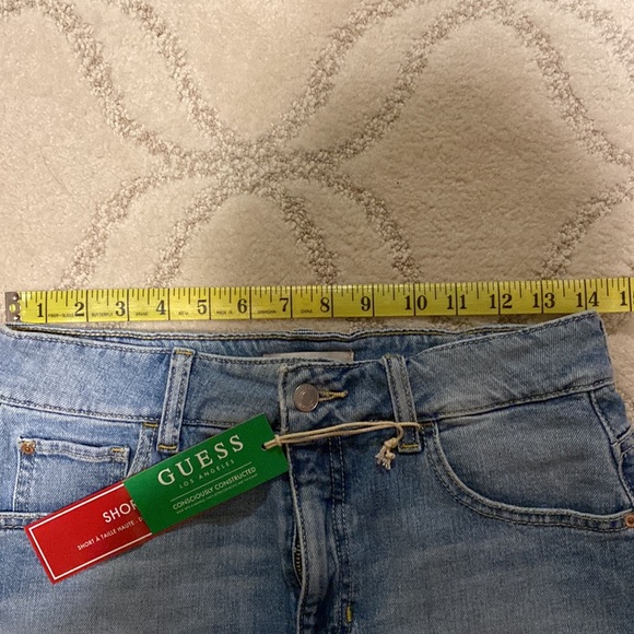 Brand new Guess vintage high rise “mom shorts” - Picture 5 of 5